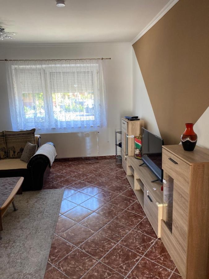 فيلا House Damado Deluxe Otteveny المظهر الخارجي الصورة